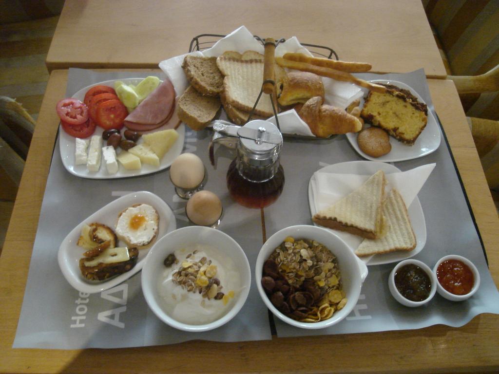 Ammos Tolo Hotel Buitenkant foto
