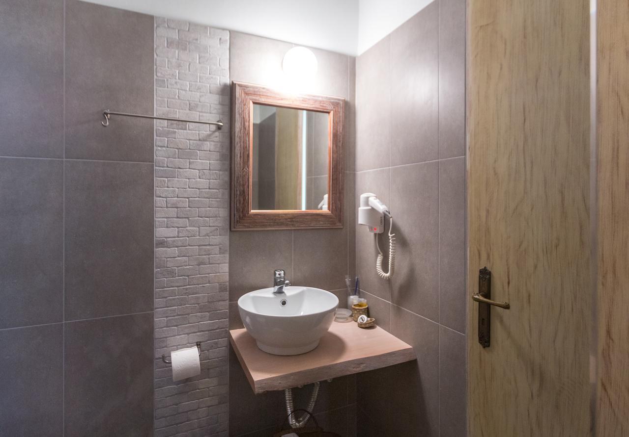 Ammos Tolo Hotel Buitenkant foto